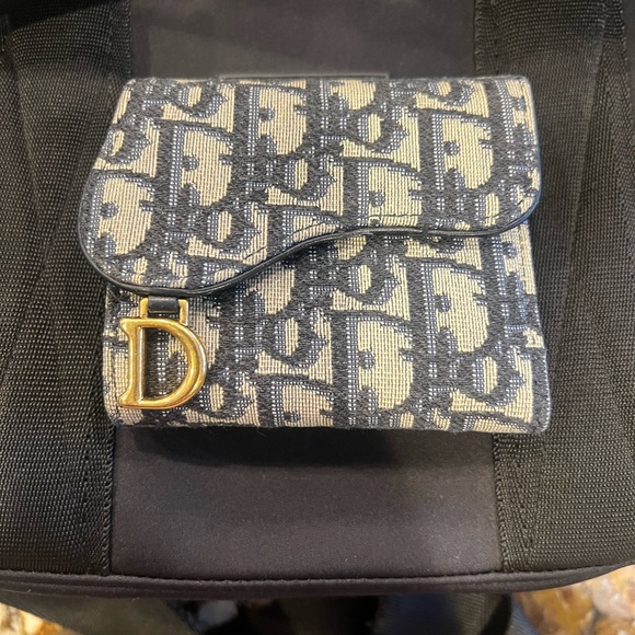 Dior medium saddle wallet - Picture 2 of 13